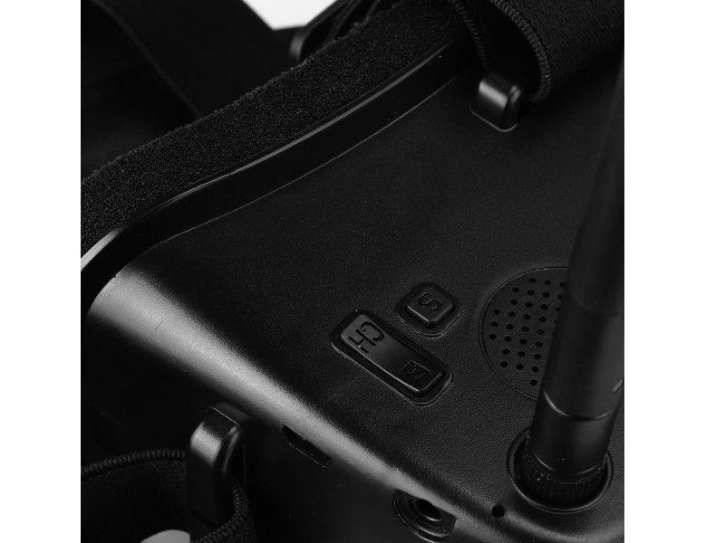 Mini lunettes FPV à écran de 2 pouces avec une résolution de 480 × 360 et 48 canaux pour les courses de drones